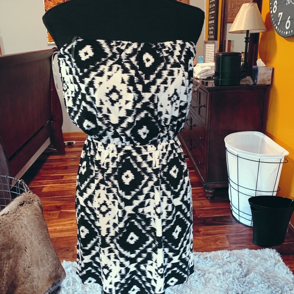 Strapless dress